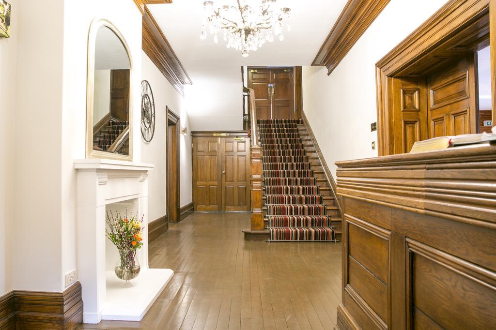 Manor Parc Hotel Cardiff Eksteriør bilde